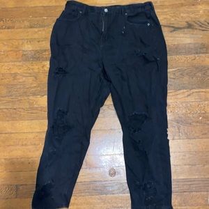 American eagle black distressed curvy mom jean
